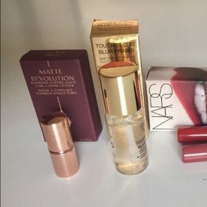 Charlotte Tilbury Pillow Talk lipstick